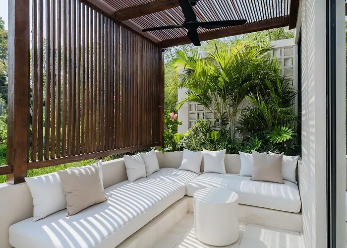 1 Bed In Bingin, Villa *